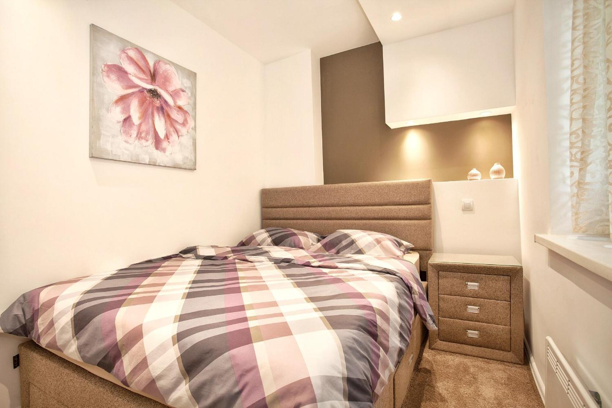 Hostgost Selected Suites - Skadarlija Square Belgrado Buitenkant foto