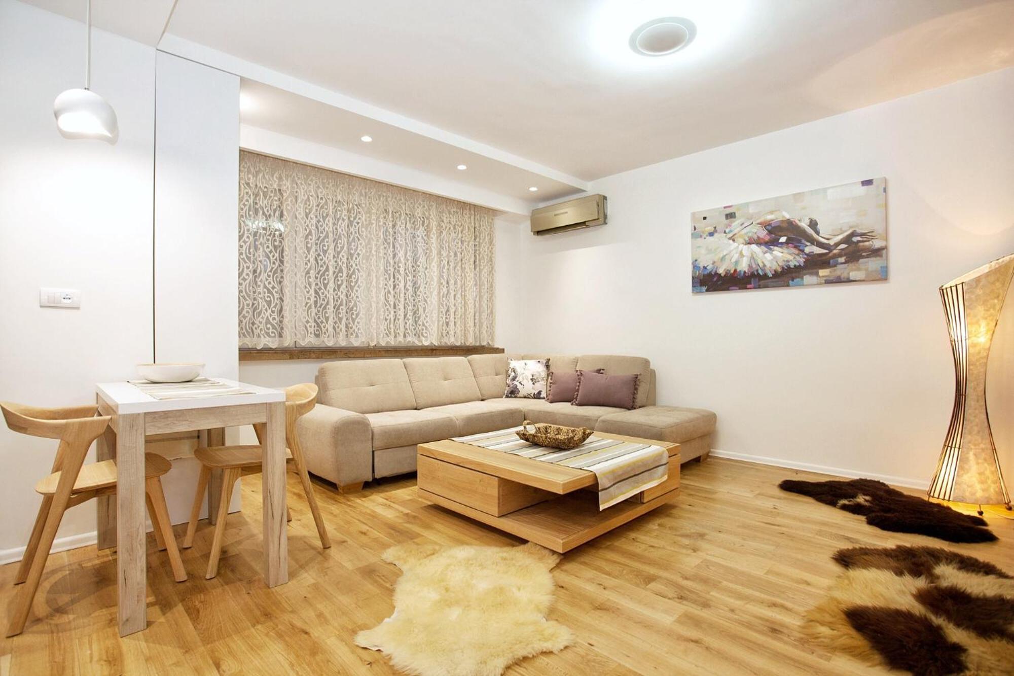 Hostgost Selected Suites - Skadarlija Square Belgrado Buitenkant foto