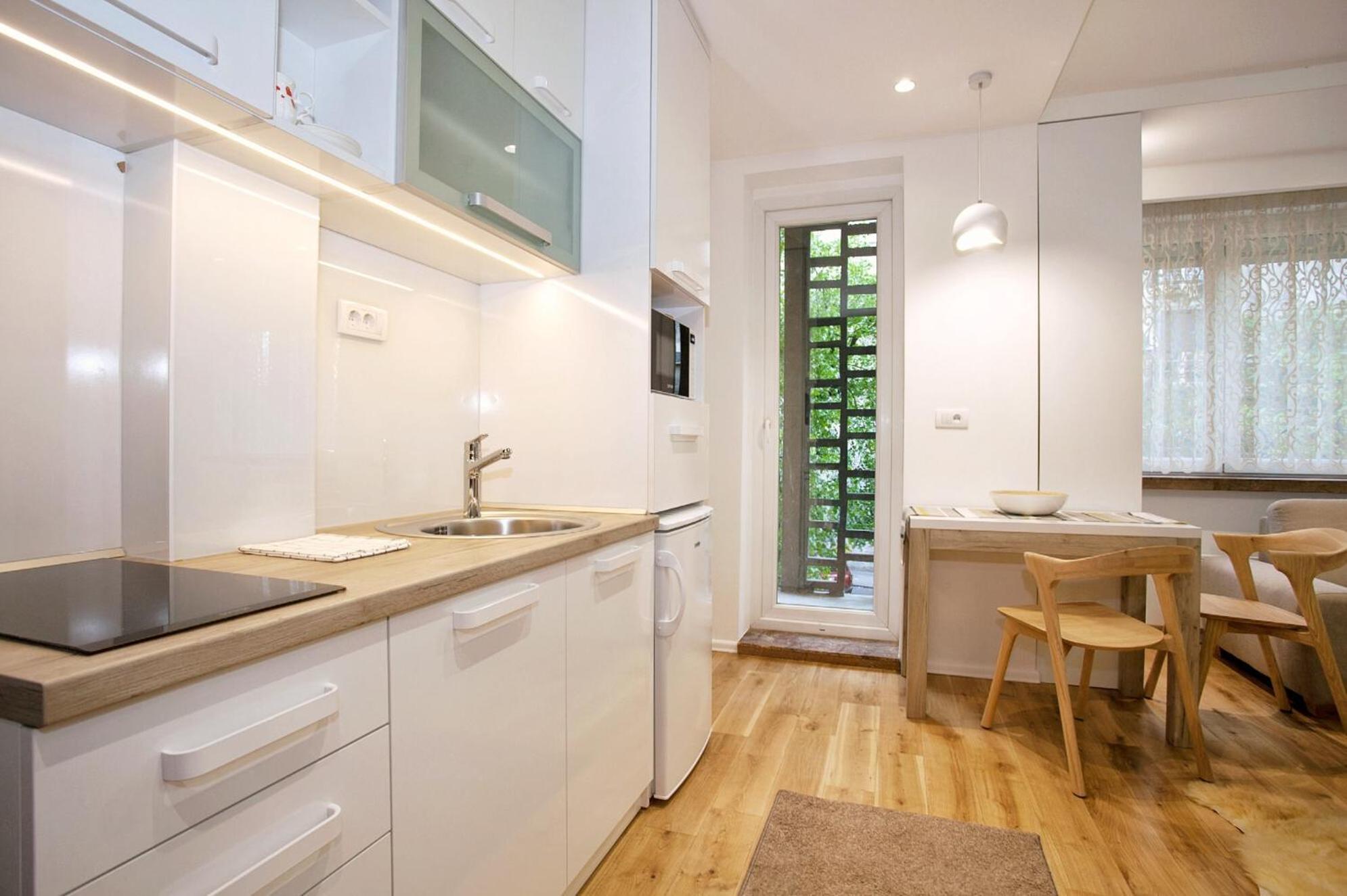 Hostgost Selected Suites - Skadarlija Square Belgrado Buitenkant foto