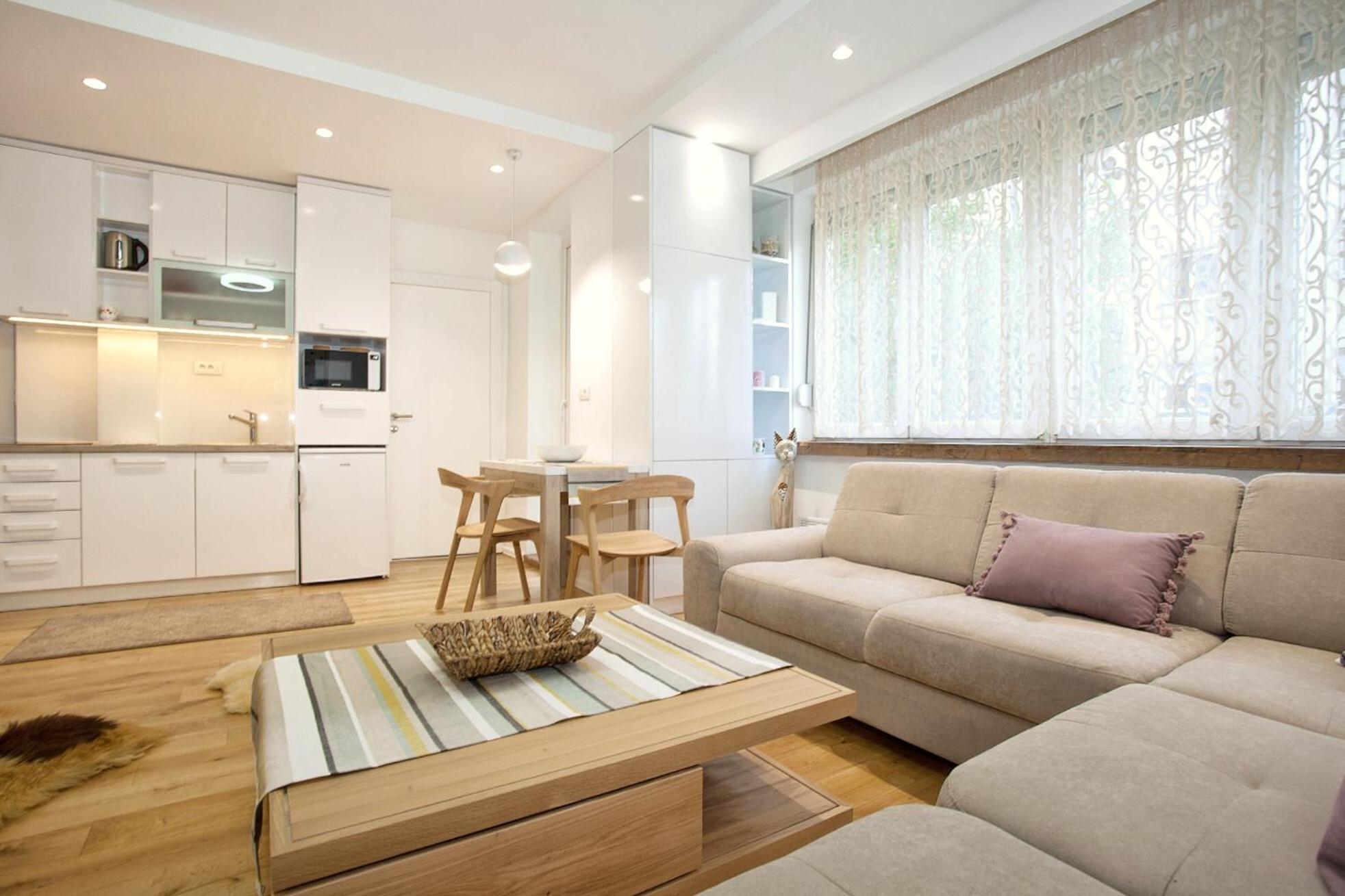 Hostgost Selected Suites - Skadarlija Square Belgrado Buitenkant foto
