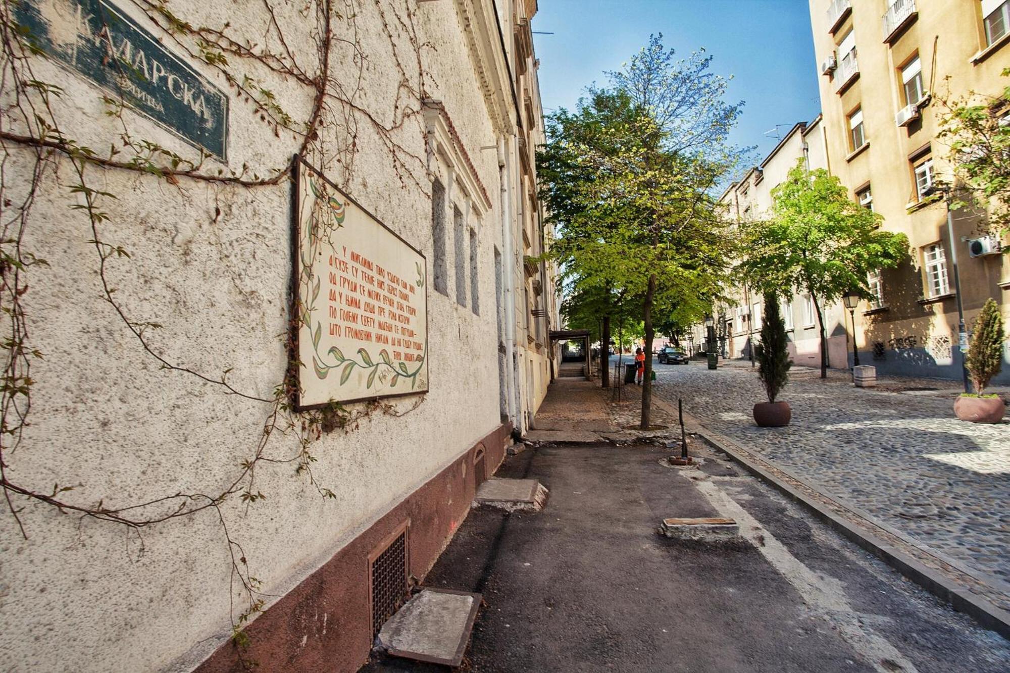 Hostgost Selected Suites - Skadarlija Square Belgrado Buitenkant foto