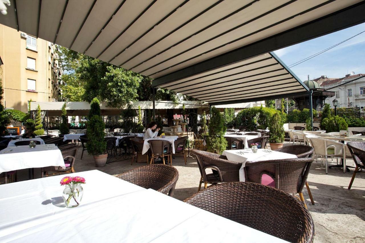 Hostgost Selected Suites - Skadarlija Square Belgrado Buitenkant foto